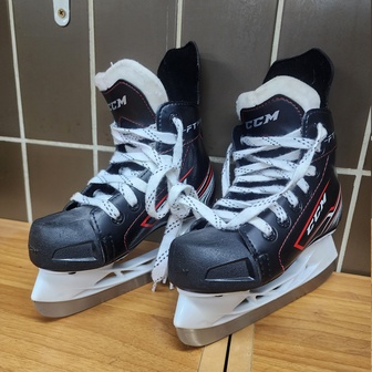 CCM Jetspeed FT345